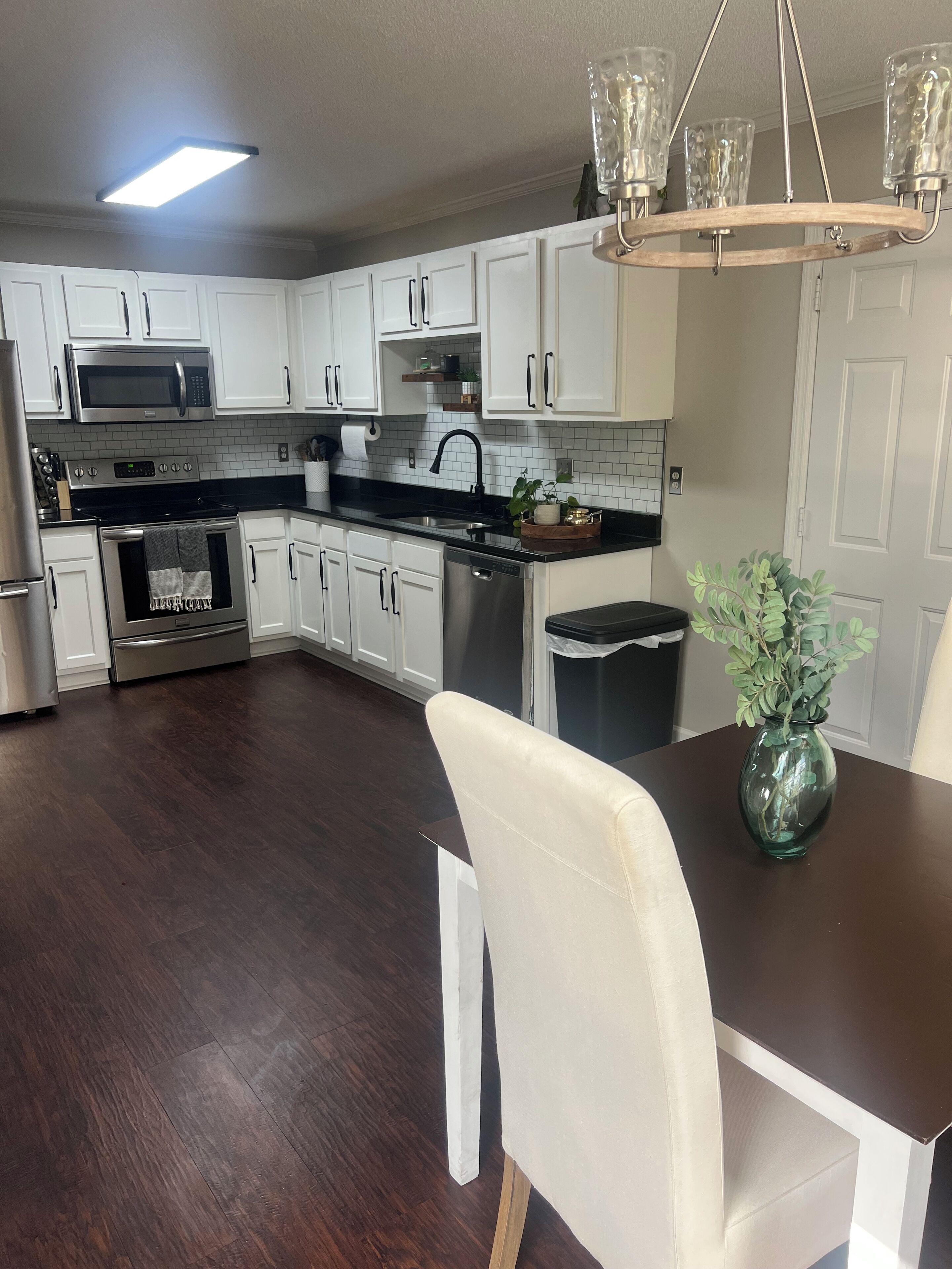 微波爐、洗碗機、咖啡機/沖茶器、廚房用具/餐具/器皿