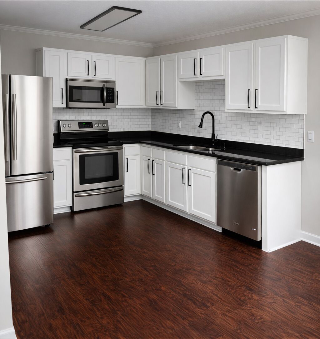 Microwave, dishwasher, coffee/tea maker, cookware/dishes/utensils