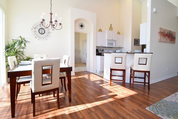 House | Private kitchen | Fridge, microwave, oven, dishwasher