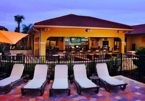 Apartment | Pool | Outdoor pool