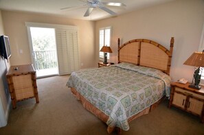 公寓 | 4 間臥室、免費無線上網、床單