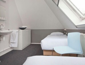 2 sovrum och internet