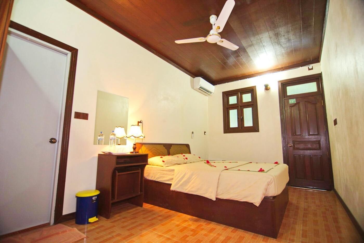 Photo - Kuri Beach View Inn