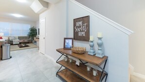 Apartment | Interior - Minutes From Disney & Universal (Kissimmee)