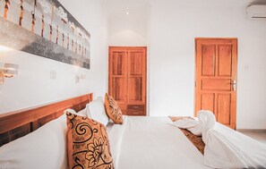 3 chambres, Wi-Fi, draps fournis