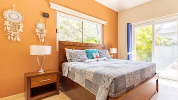 2 chambres, coffres-forts dans les chambres, fer et planche à repasser