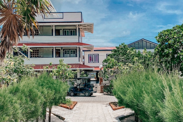 Facciata della struttura