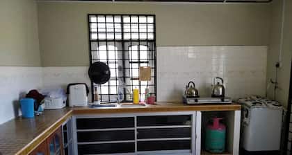 Bonda Homestay Entire House