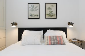 1 habitación, decoración personalizada y muebles diferentes