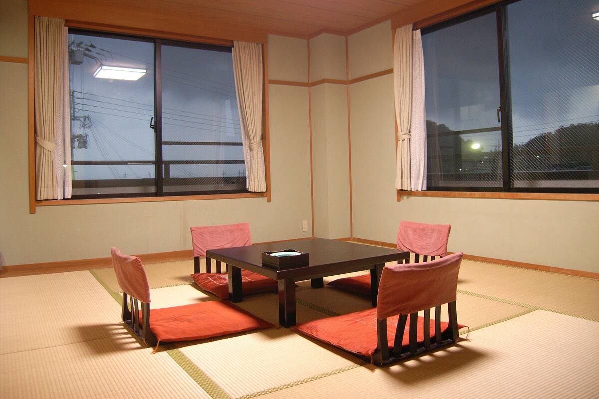 Japanese Style Room for 4 Guests | In-room safe, bed sheets