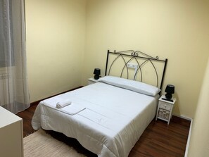 Desk, free WiFi, bed sheets