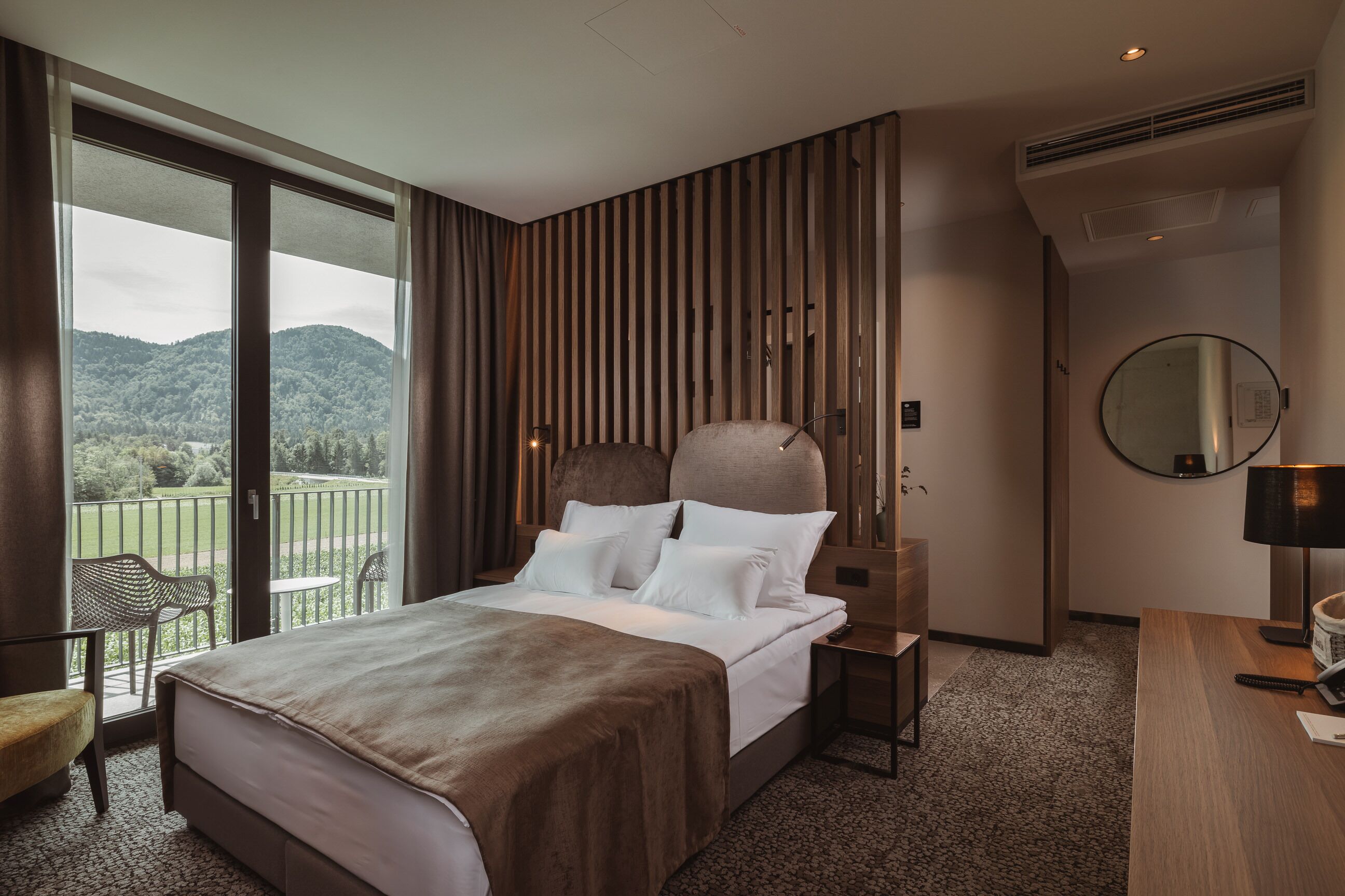 deluxe room, balcony | 1 bedroom, premium bedding, memory-foam beds, minibar