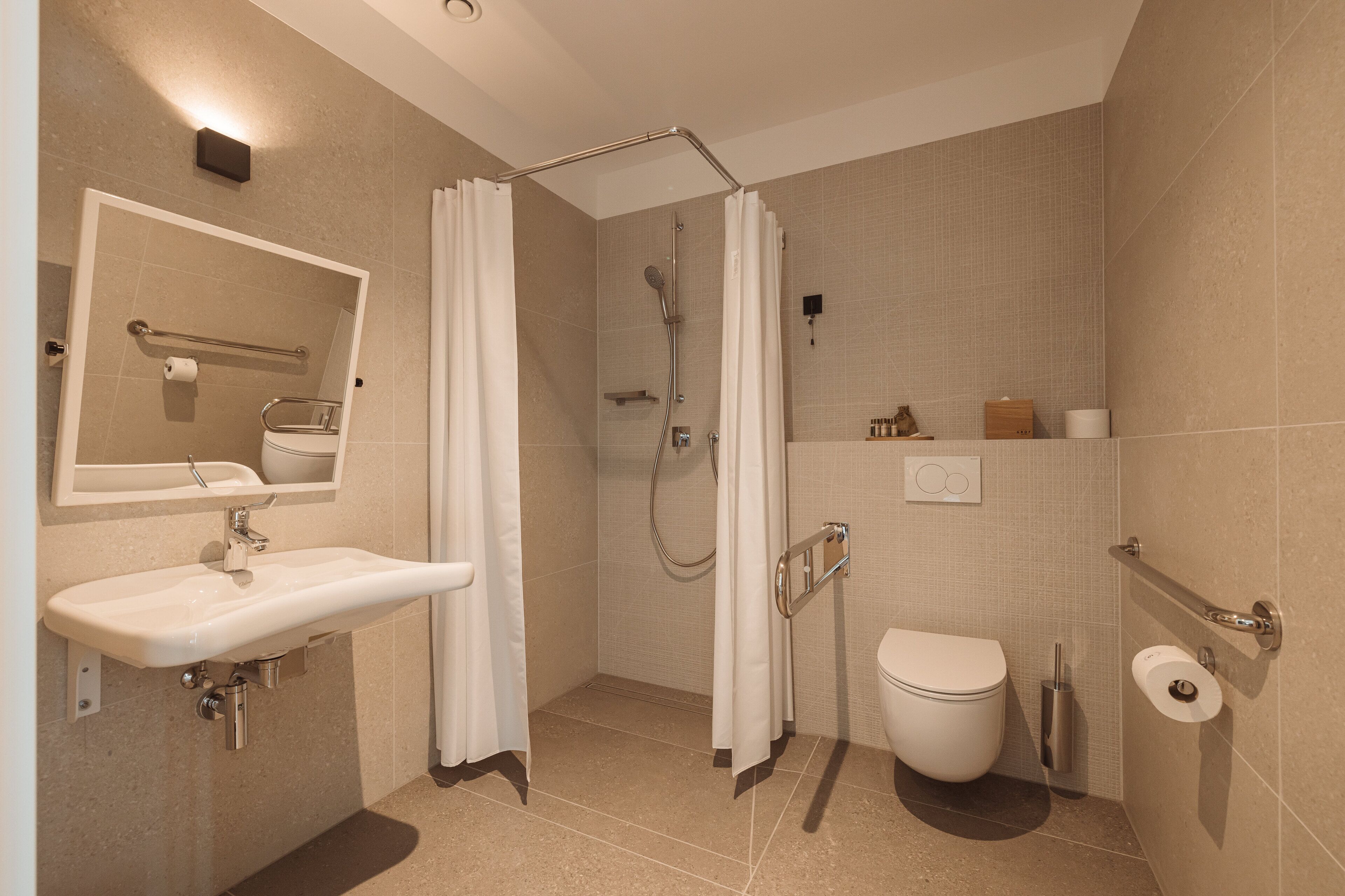 superior double room, accessible | bathroom | shower, free toiletries, hair dryer, slippers