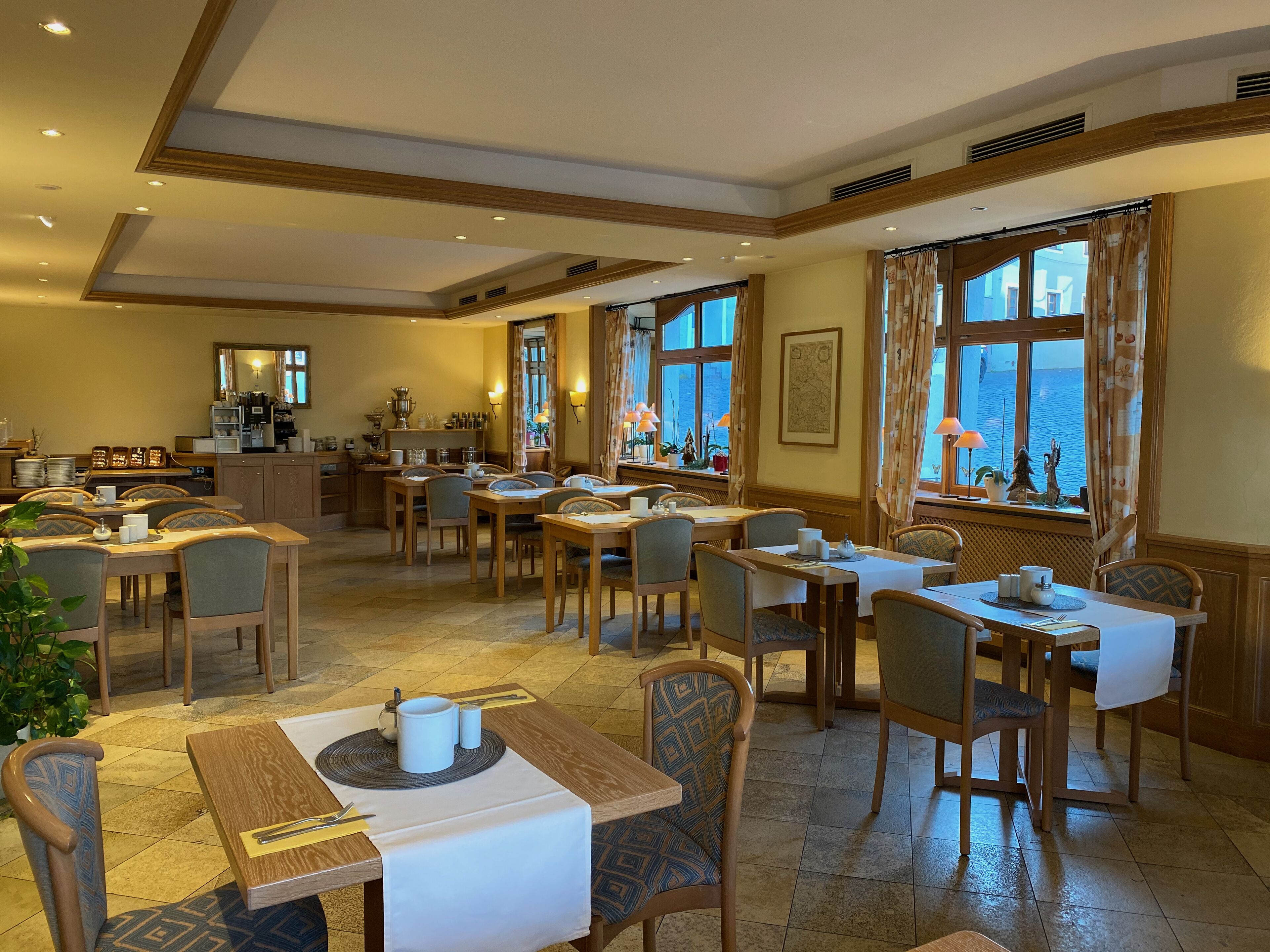 Petit déjeuner buffet compris tous les jours