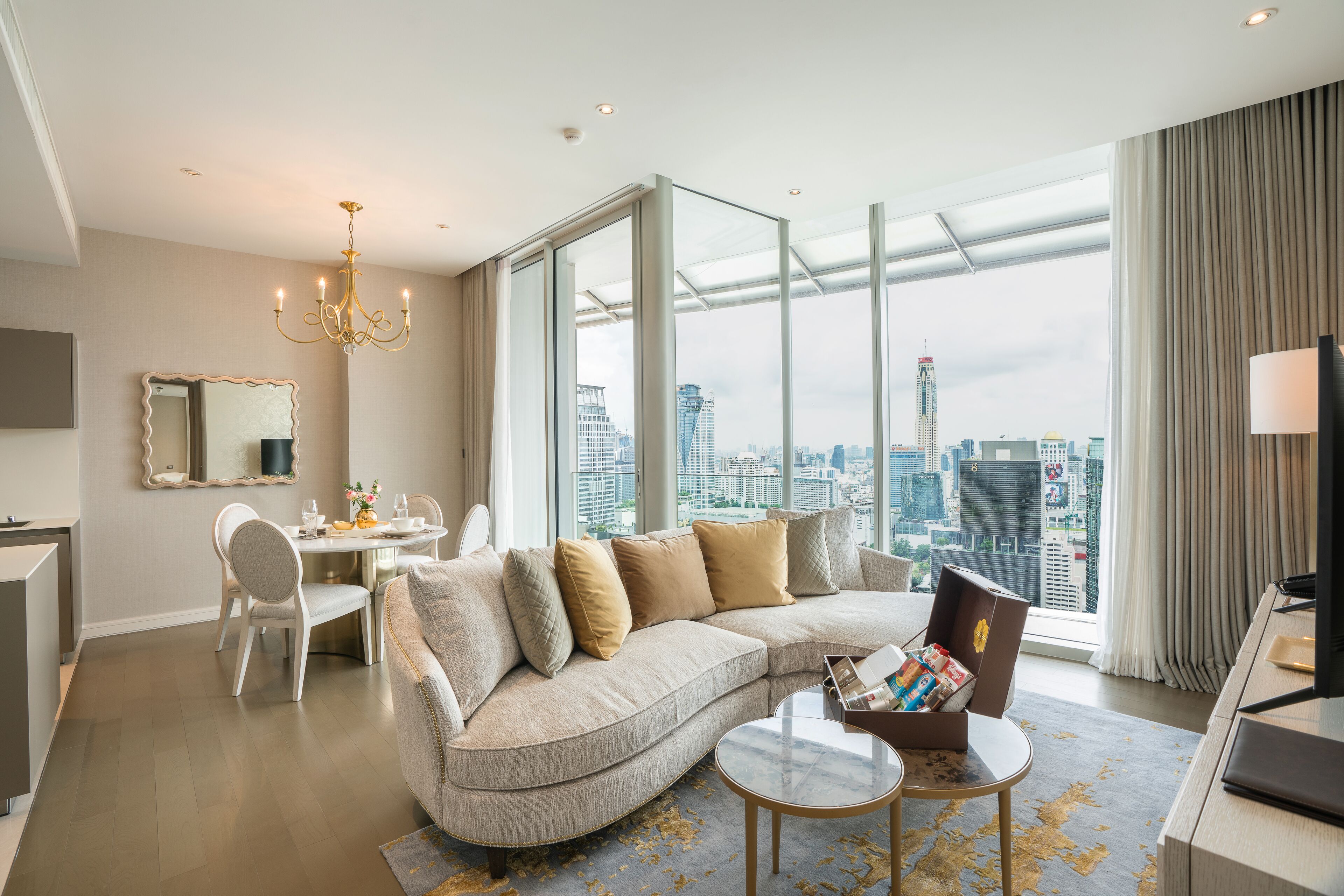Two Bedroom Executive Residence | บริการอาหารในห้องพัก