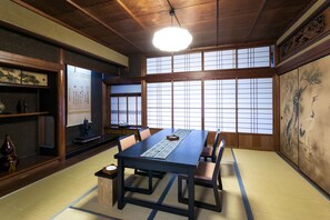 Japanese Style Room for 2 People | Bed sheets - Gosakuso (Takahama)