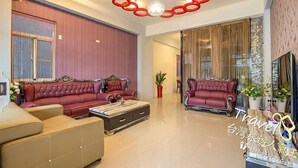 Unclassified image, 5 of 37, button - Fashion Player B&B (Taitung)