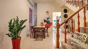 Unclassified image, 3 of 37, button - Fashion Player B&B (Taitung)