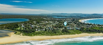Tilly’s Retreat - Pet Friendly-3 Min Walk to Beach