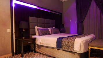 Family Apartment (One-Bedroom Apartment) | Balcony view