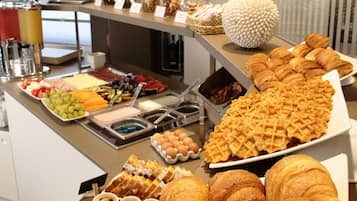 Daily buffet breakfast (EUR 10 per person)