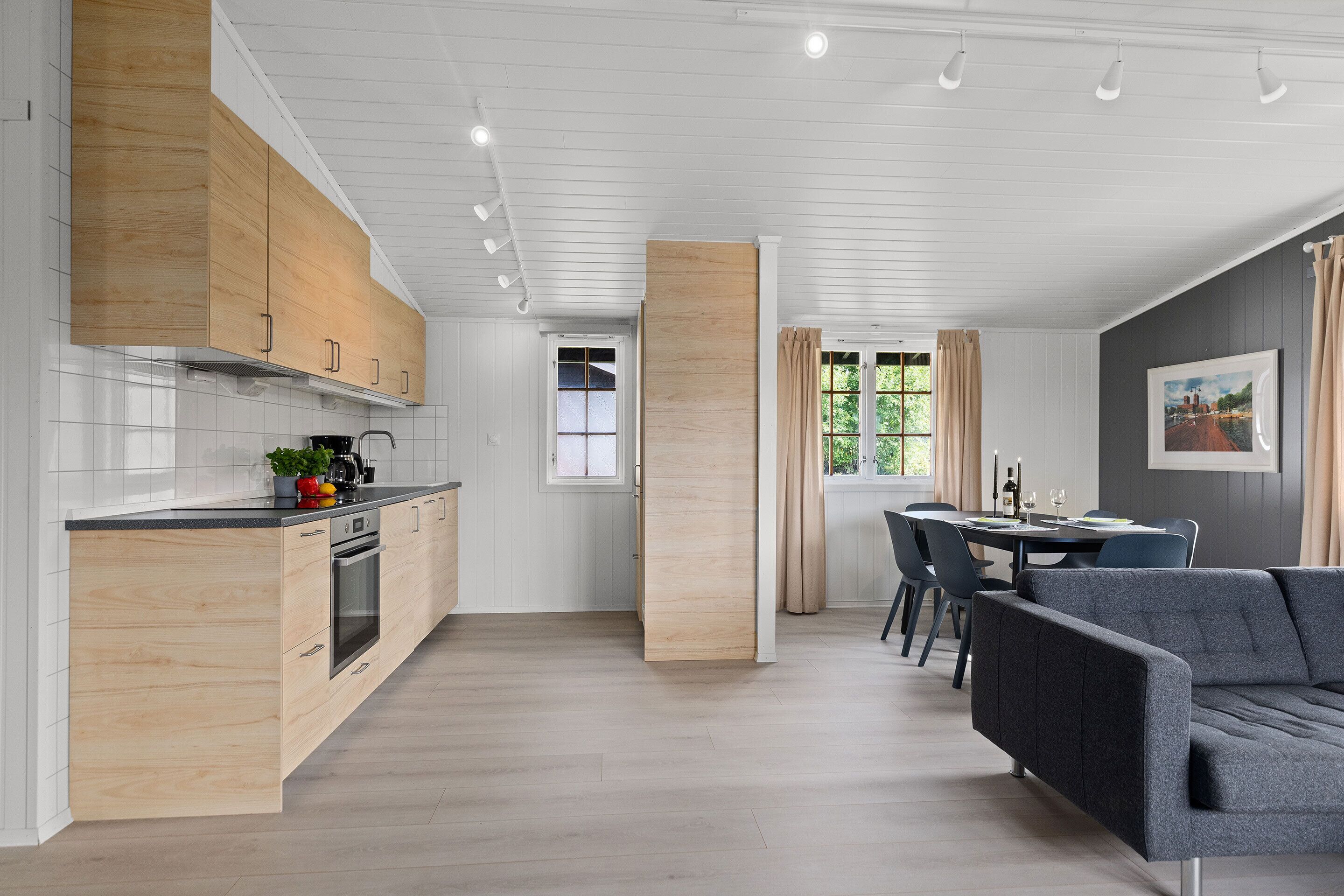 Decoración personalizada, wifi gratis y ropa de cama 