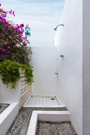 Exterior detail - Acropolis Lindos Home (Rhodes)