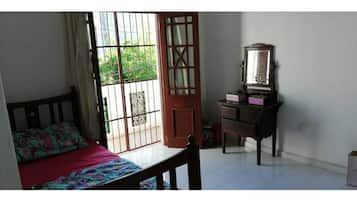 1 quarto, ferros/tábuas de passar roupa, Wi-Fi de cortesia