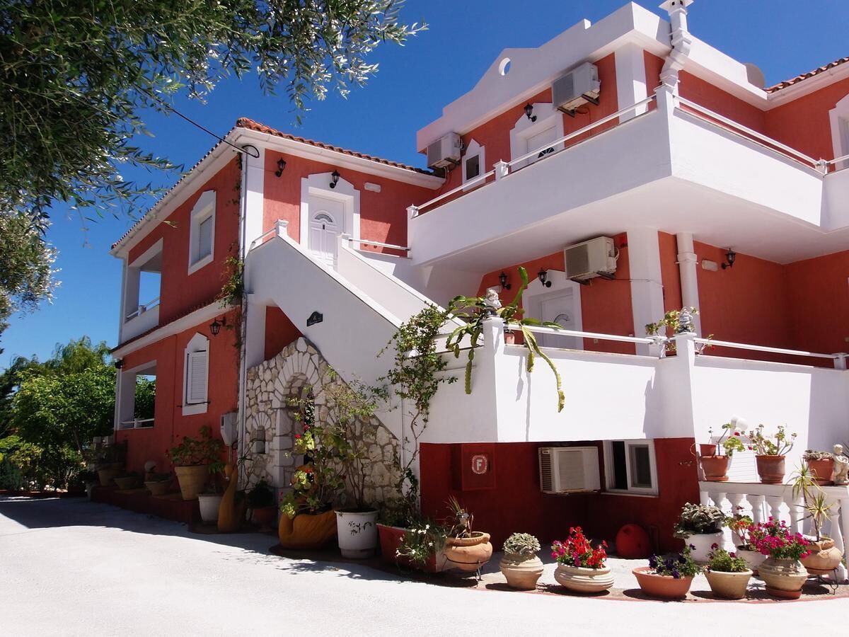Photo - Amazona Apartments and Studios