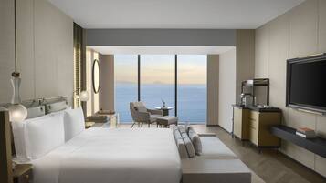 Executive suite | Uitzicht op strand/zee