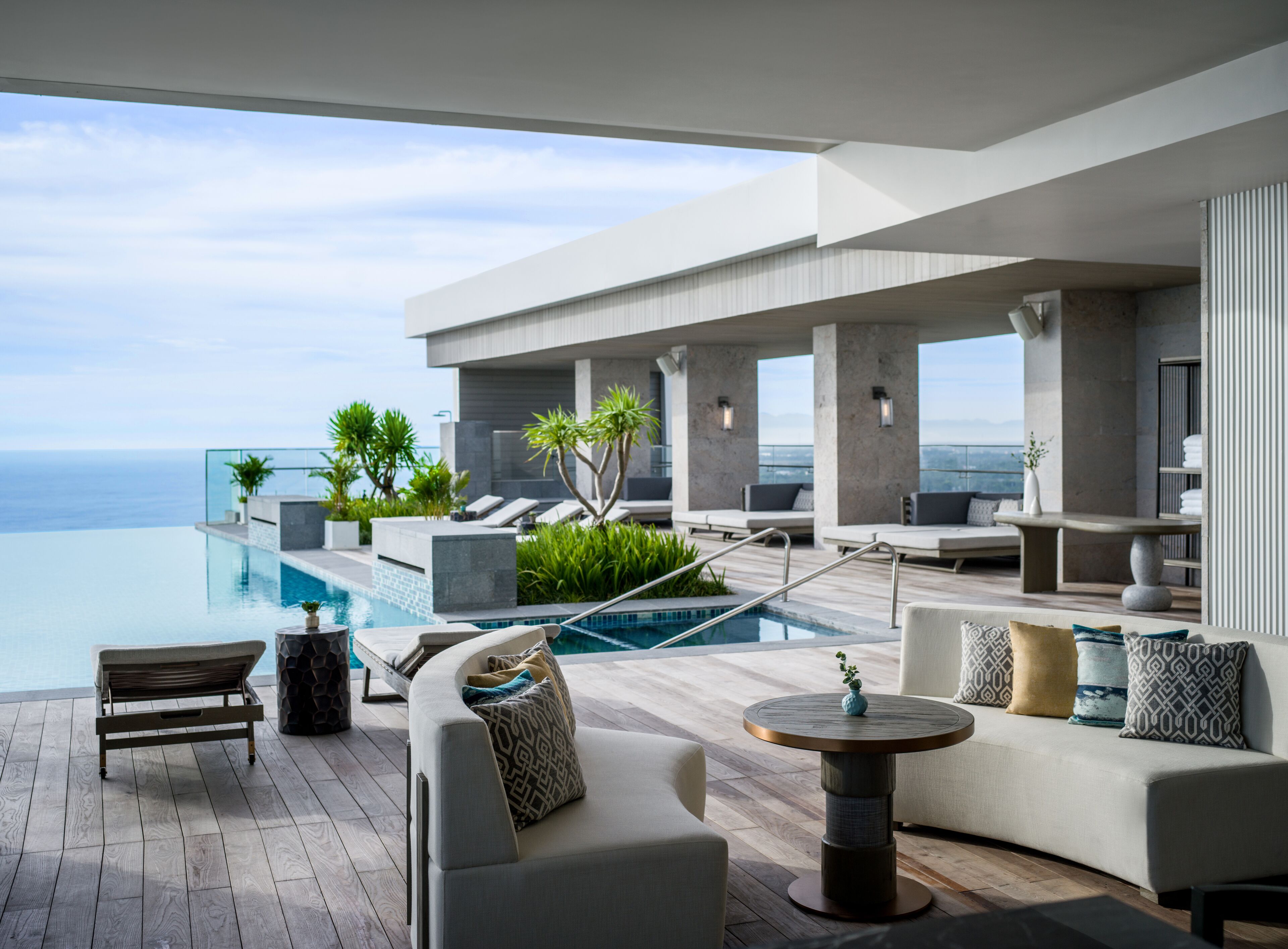 Outdoor pool, sun loungers