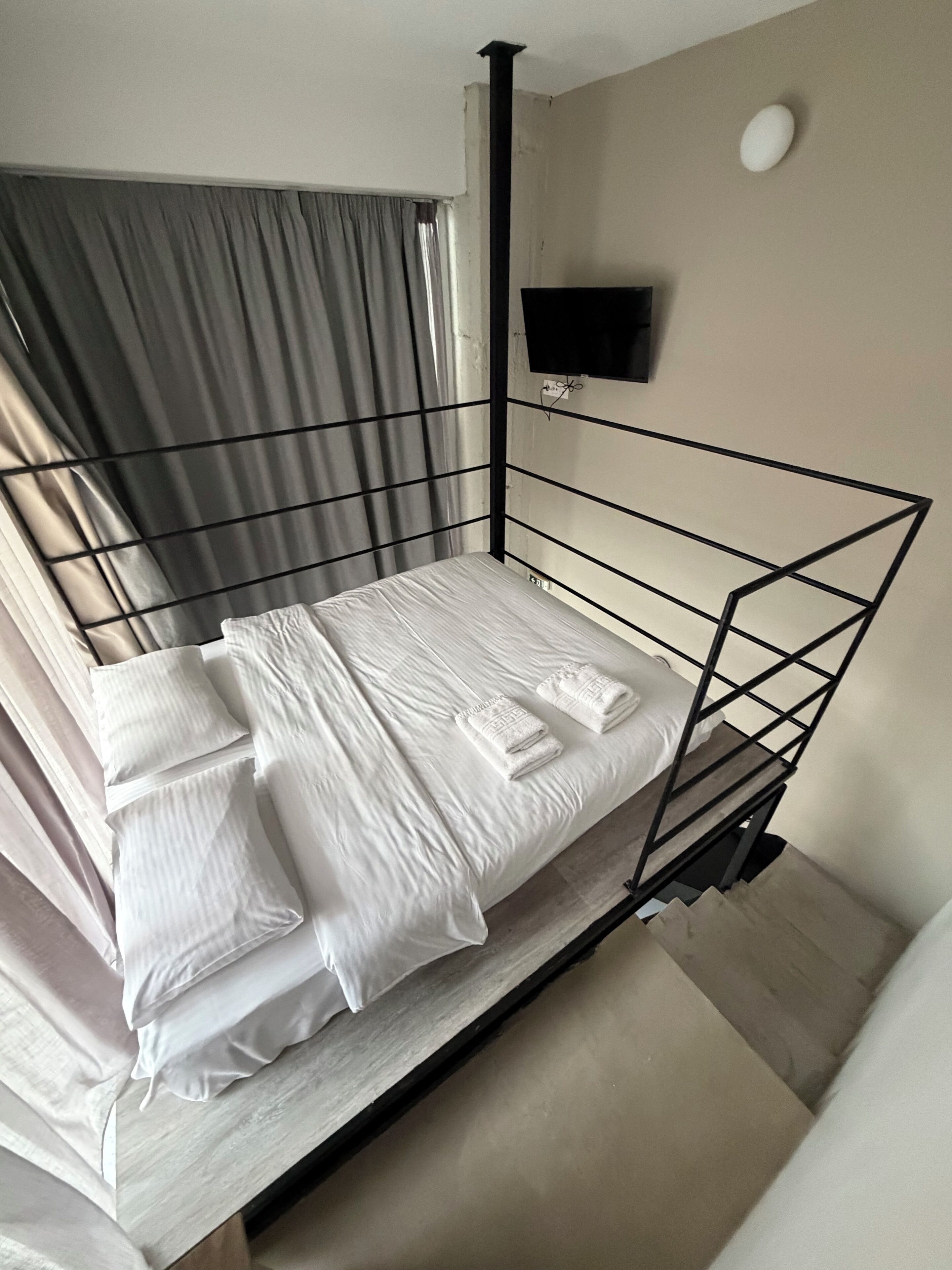 Ground level Loft | Premium bedding, in-room safe, desk, blackout drapes