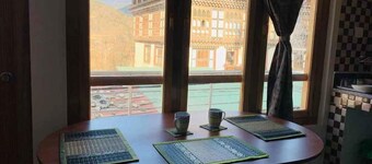 Yiga serviced apartment