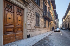 Exterior detail - Sunshine Apartment Spectacular apartment (Firenze)