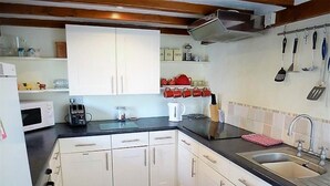 Luxury Cottage | Private kitchen - Cottage Barn (Bude)