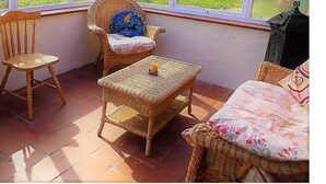 Garden view - Cottage Barn (Bude)