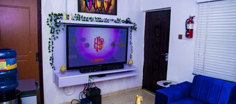 A cozy 1 bedroom apartment locates in Suncity Estate.