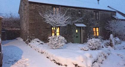 Itchingstone Cottage