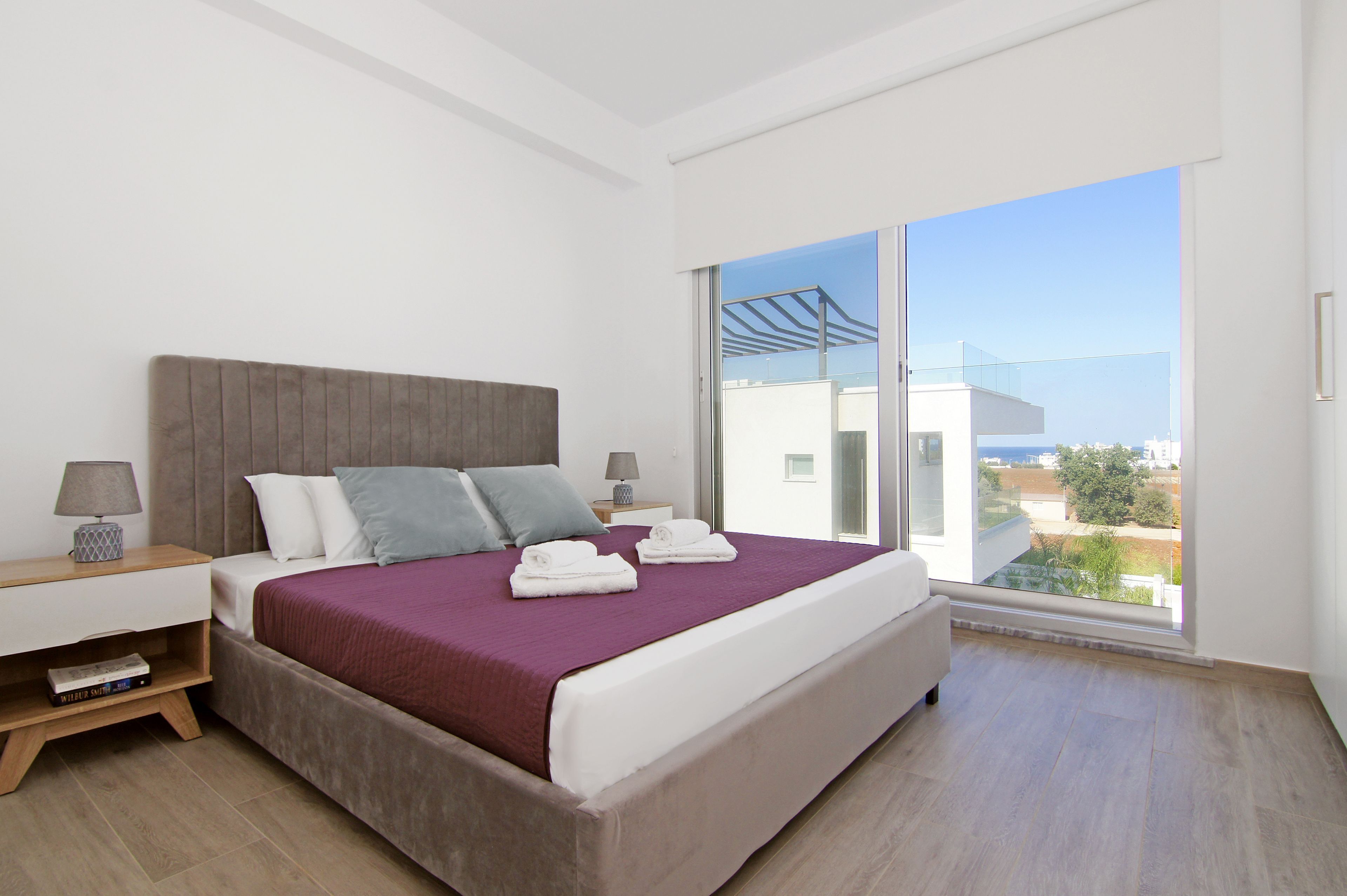 3 bedrooms, iron/ironing board, Internet, bed sheets