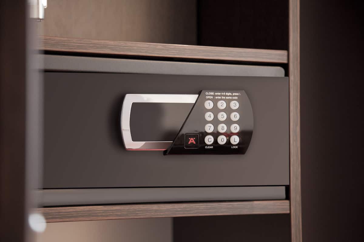 comfort double or twin room | living area