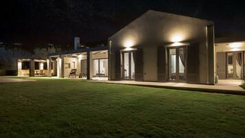 Front of property - evening/night