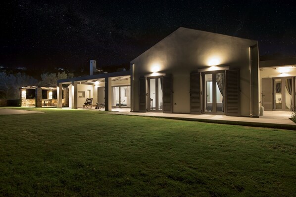 Front of property – evening/night