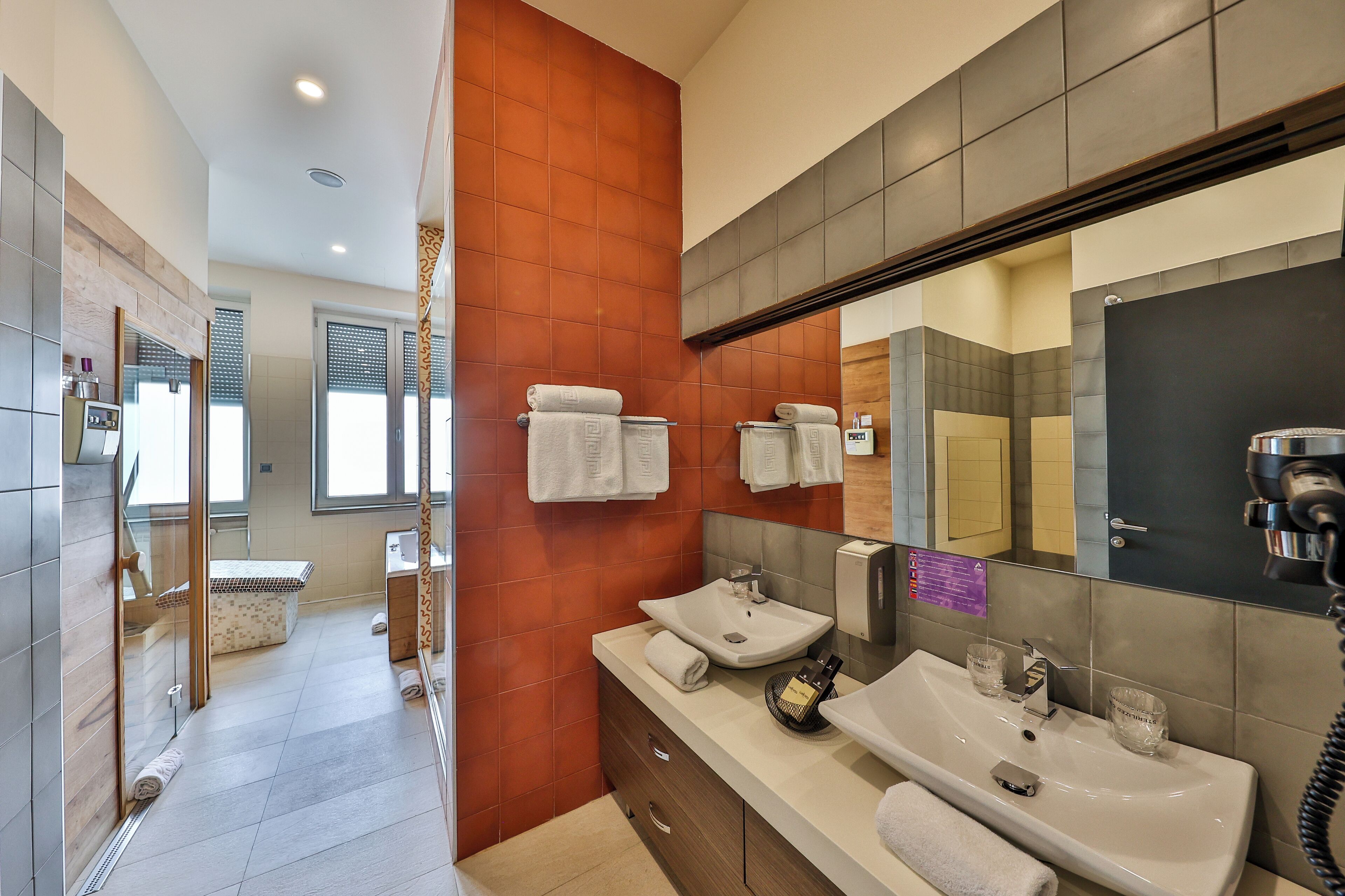 Photo - Atera Business Suites