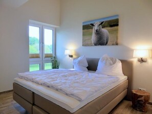 2 bedrooms, free WiFi - Hello and welcome to the "Glücksmomente" penthouse! (Dangast)