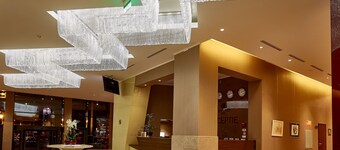 Central Plaza Hotel