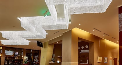 Central Plaza Hotel
