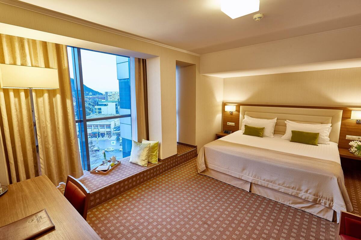 Superior-Doppelzimmer | Hochwertige Bettwaren, Minibar, Zimmersafe, Schreibtisch