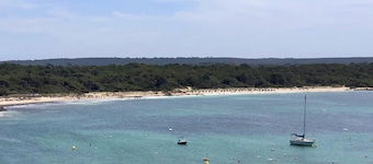 Beach House Sa Torre, 90mtrs from Sea.