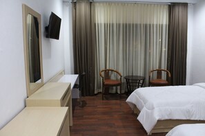 Room amenity - Mandalawangi Hotel (Tasikmalaya)