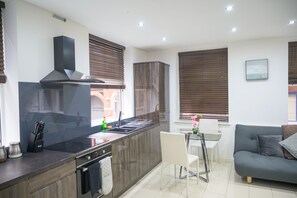 Apartment, 1 Bedroom (Flat 1) | Private kitchen | Electric kettle, toaster, cookware/dishes/utensils - V2 Residence (Leeds)